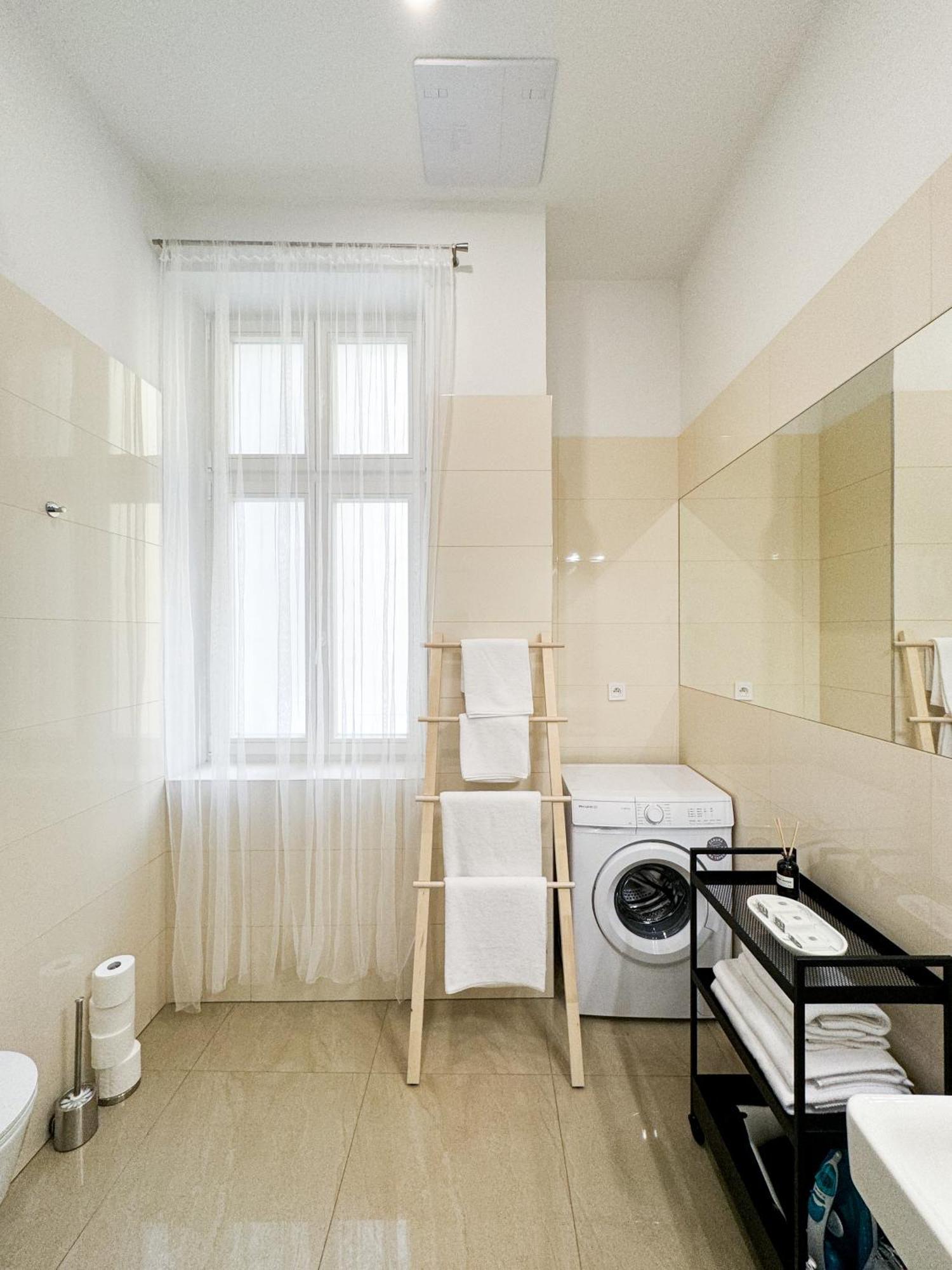 Turnkey I Wenceslas Square Apartments براغ الغرفة الصورة